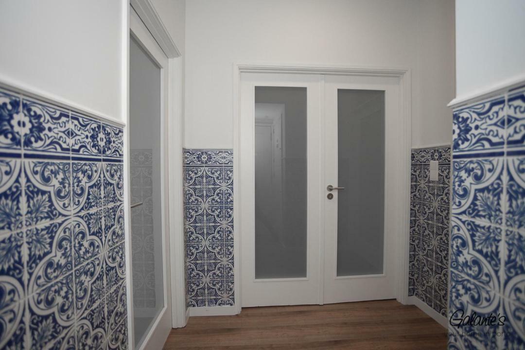 Downtown 3 Bedroom With Balcony - Quiet Street - Family Friendly - Groups Porto Exterior photo